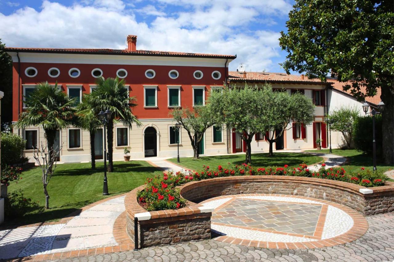 Villa Tiziano Residence Rosà Eksteriør bilde