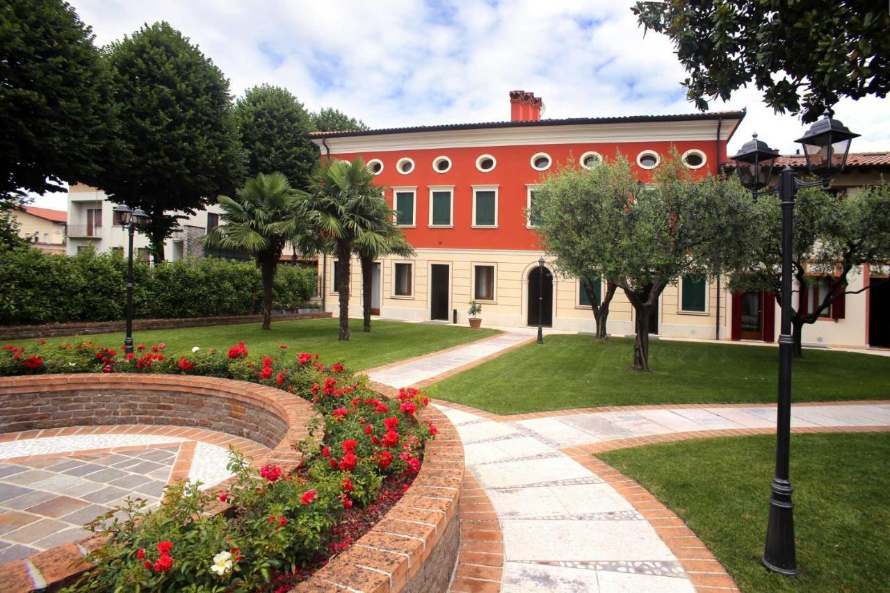 Villa Tiziano Residence Rosà Eksteriør bilde